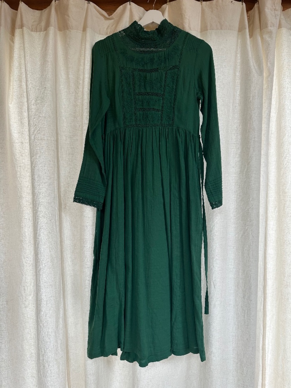 April Cornell’s dress